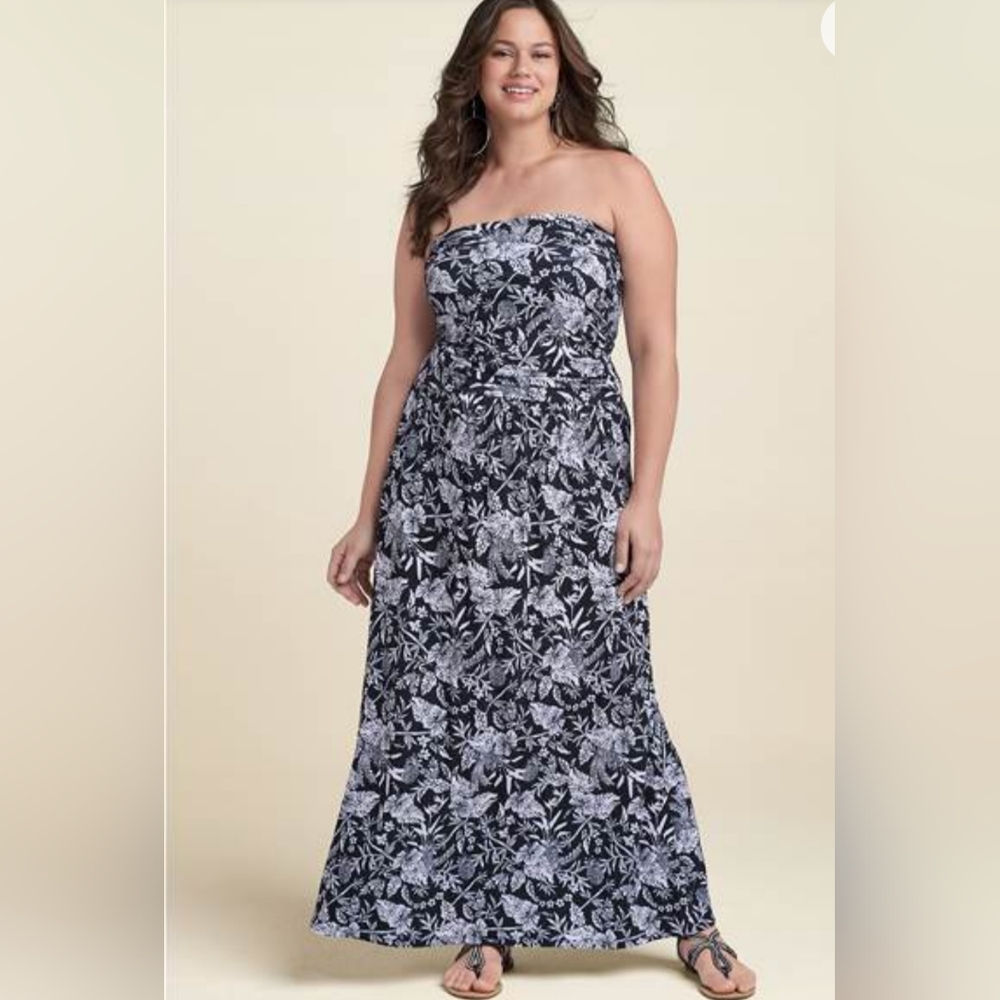NWOT (L)  Lascana for Venus Long Strapless Black/ White Floral Dress w/ pockets